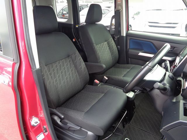 Toyota TANK 2018-04 20105-3