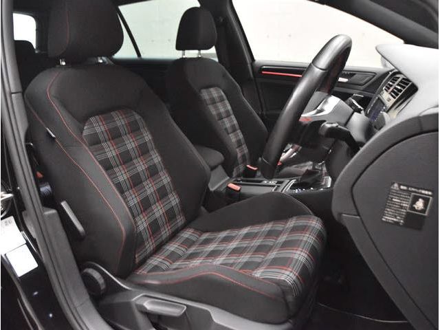 VolksWagen GOLF GTI 2016-11 11444-3