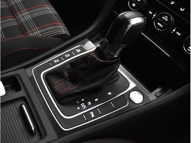 VolksWagen GOLF GTI 2016-11 11444-19