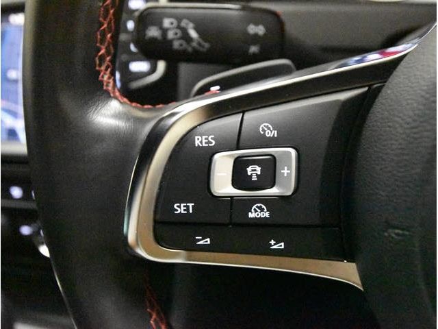 VolksWagen GOLF GTI 2016-11 11444-16