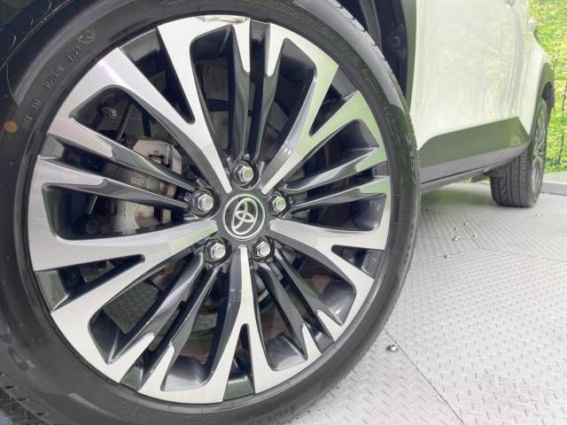 Toyota YARIS CROSS 2022-08 15625-16