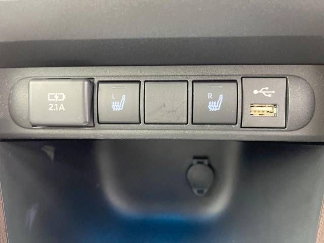 Toyota YARIS CROSS 2022-08 15625-6