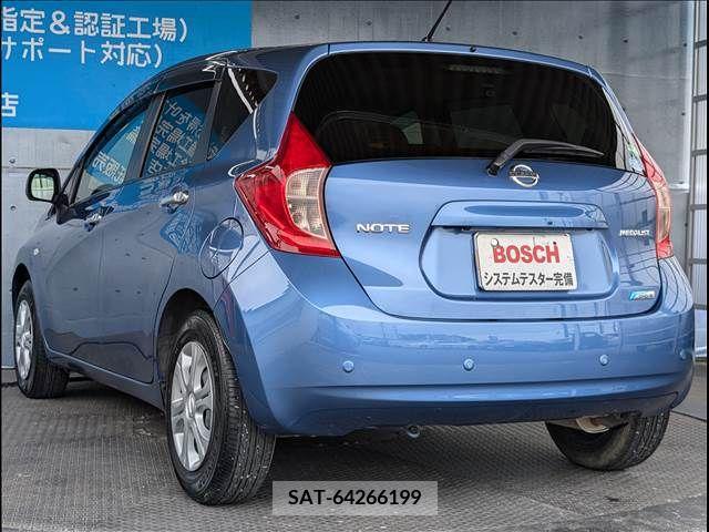 Nissan NOTE 2014-08 365383-10