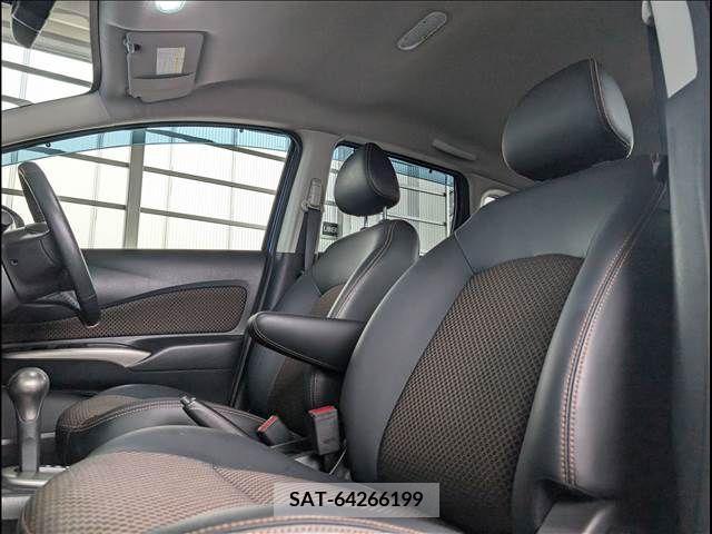 Nissan NOTE 2014-08 365383-2