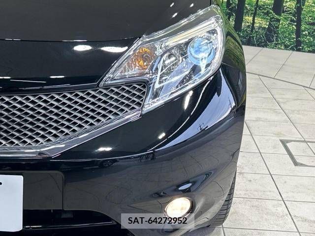 Nissan NOTE 2015-05 379758-12