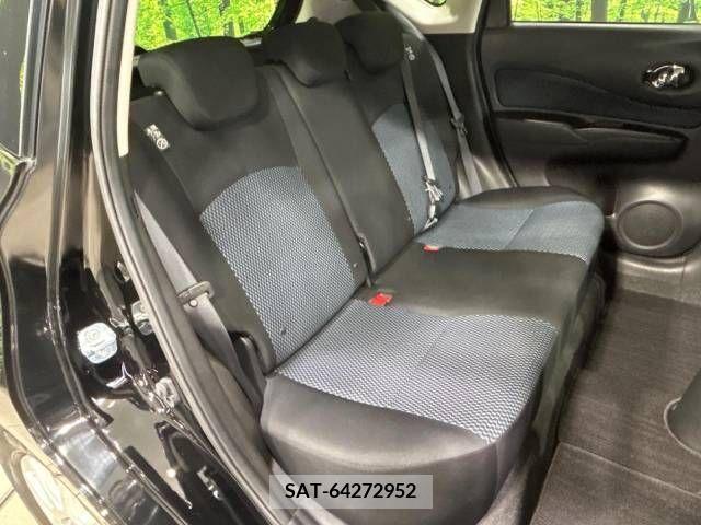 Nissan NOTE 2015-05 379758-9