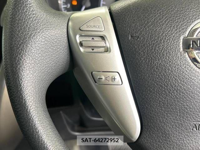 Nissan NOTE 2015-05 379758-5
