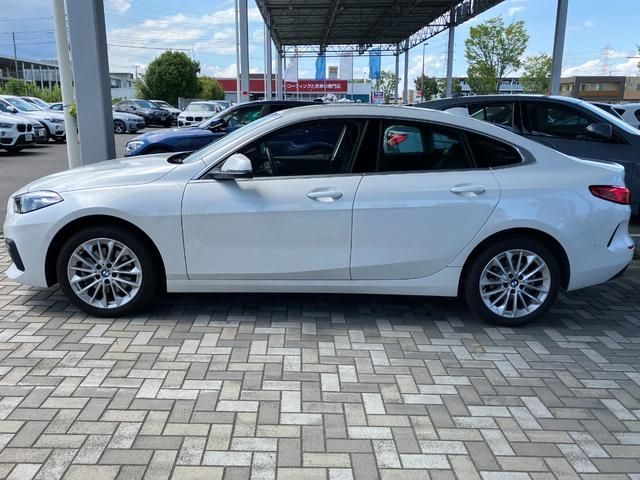 Bmw 2 SERIES 2023-03 19902-8