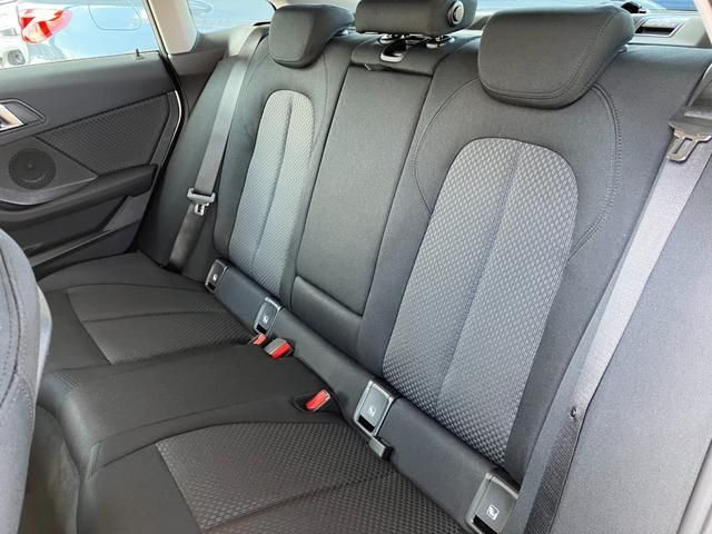 Bmw 2 SERIES 2023-03 19902-15
