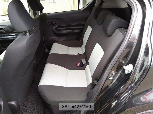 Toyota AQUA 2013-09 342473-14