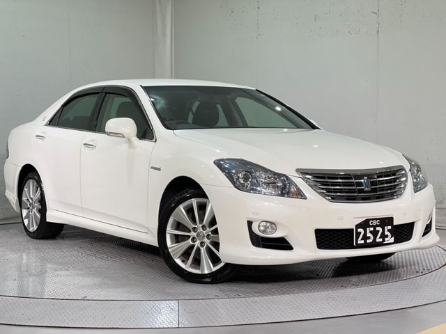 Toyota CROWN SEDAN 2008-08 185213-0