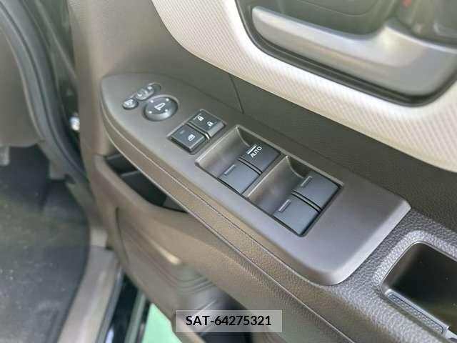 Honda N BOX 2024-01 217284-12