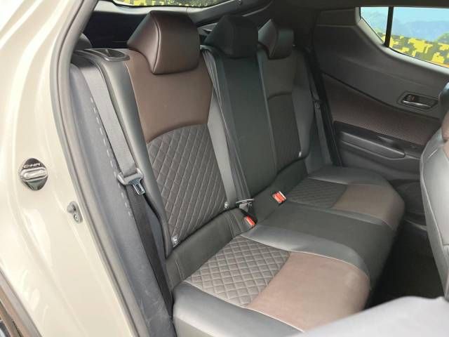 Toyota C-HR 2018-07 192083-9