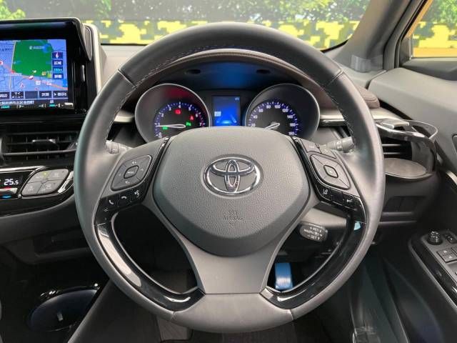Toyota C-HR 2018-07 192083-11