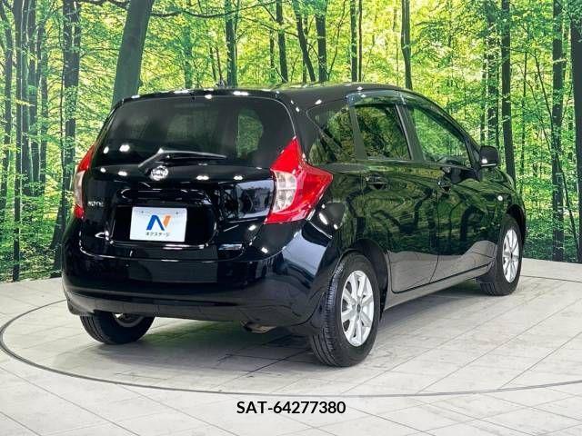 Nissan NOTE 2013-02 302296-15