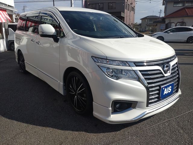 Nissan ELGRAND 2017-02 23580-4