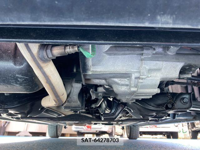 Daihatsu ESSE 2010-05 268818-26