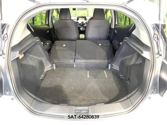 Toyota AQUA 2022-03 260240-10