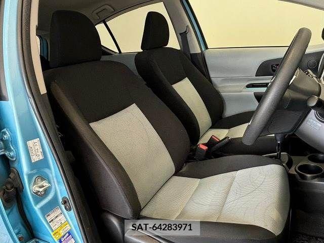 Toyota AQUA 2012-10 389315-8