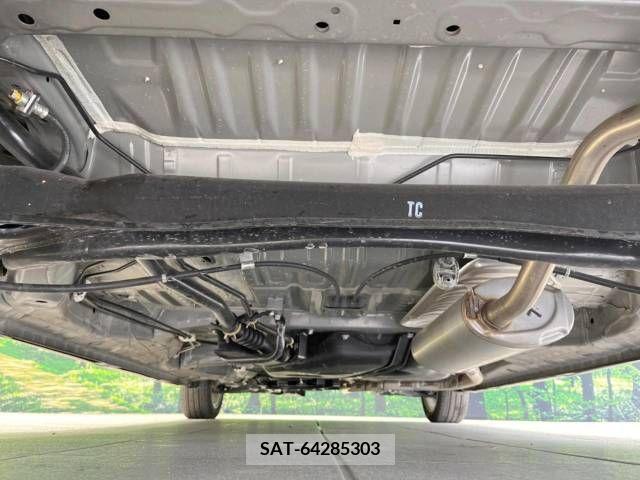 Honda N BOX CUSTOM 2021-08 241540-19