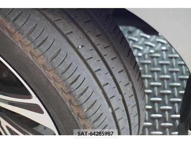Suzuki SWIFT 2021-05 320946-13