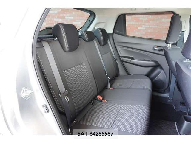 Suzuki SWIFT 2021-05 320946-7