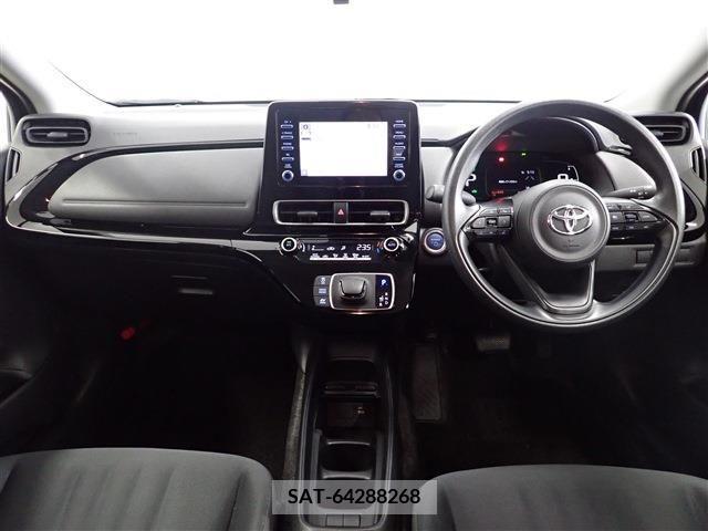 Toyota AQUA 2022-12 380308-10