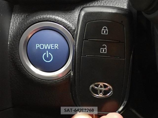 Toyota AQUA 2022-12 380308-9