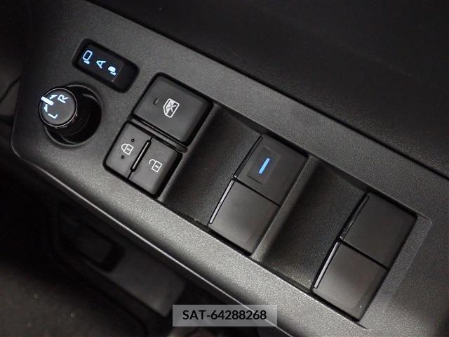 Toyota AQUA 2022-12 380308-22