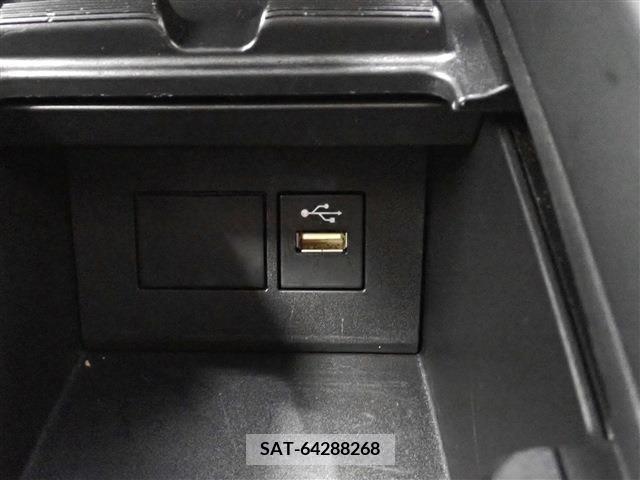 Toyota AQUA 2022-12 380308-21