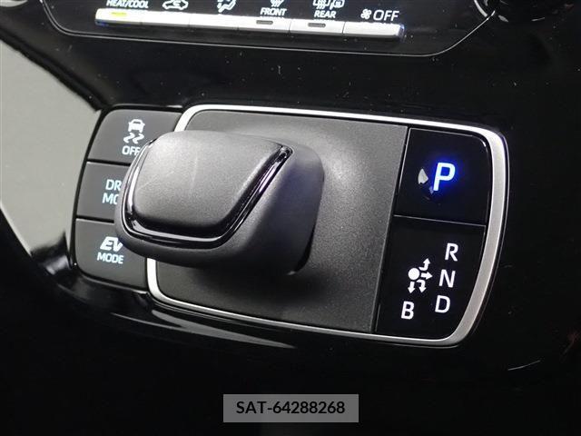 Toyota AQUA 2022-12 380308-14