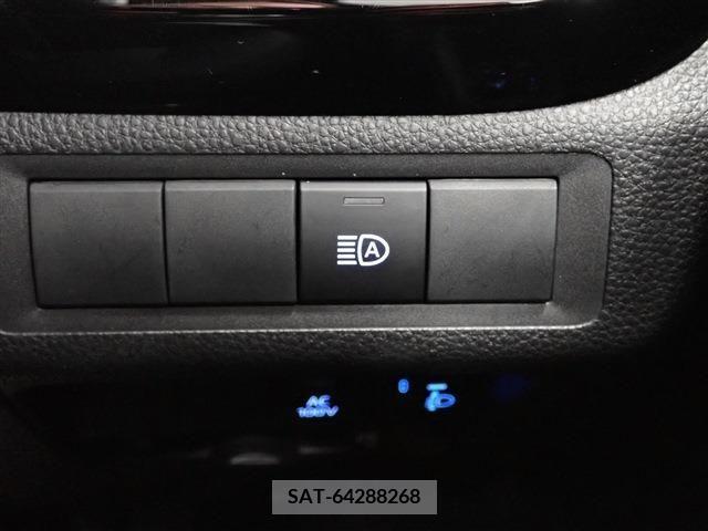 Toyota AQUA 2022-12 380308-19