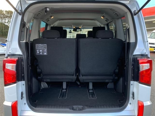 Mitsubishi DELICA D5 2022-03 186415-5