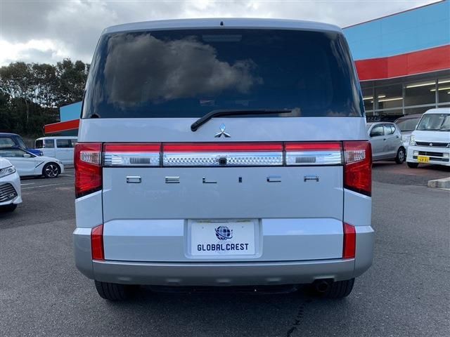 Mitsubishi DELICA D5 2022-03 186415-10