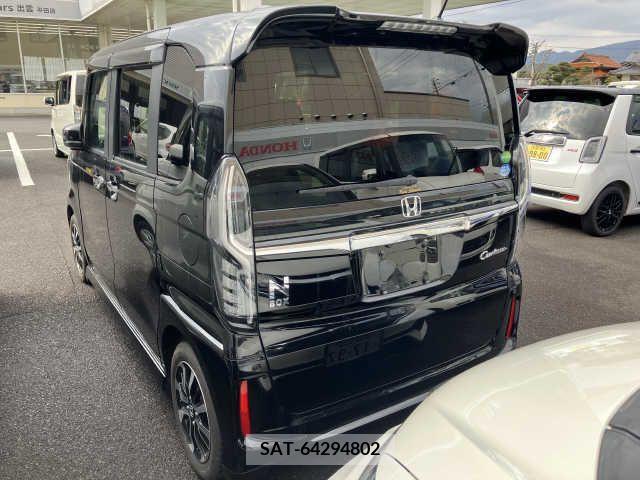 Honda N BOX CUSTOM 2017-11 372702-7