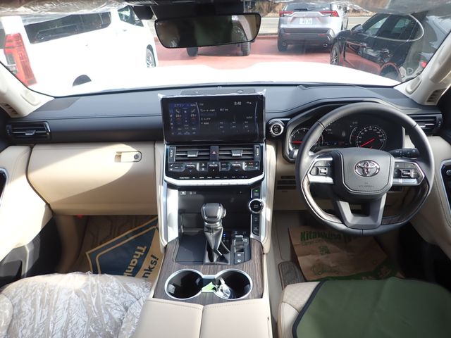Toyota LAND CRUISER 2022-11 1293-1