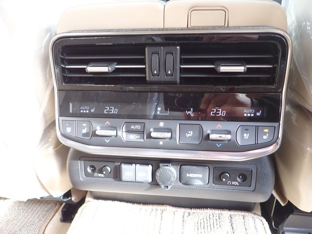 Toyota LAND CRUISER 2022-11 1293-17