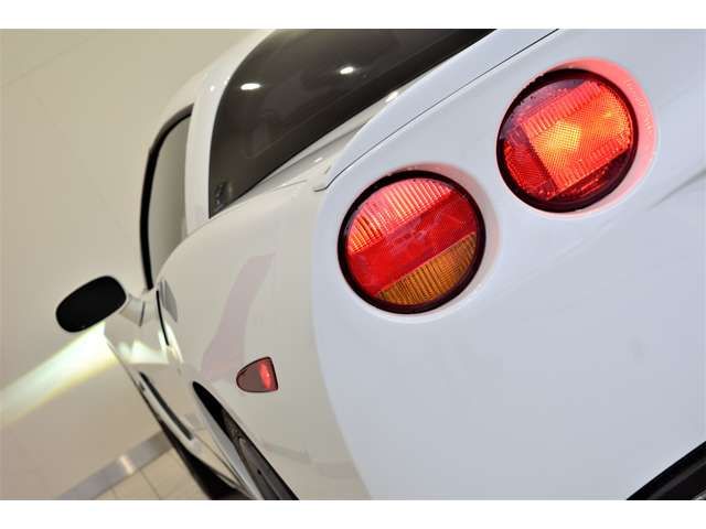 Chevrolet CORVETTE 2008-12 6817-19