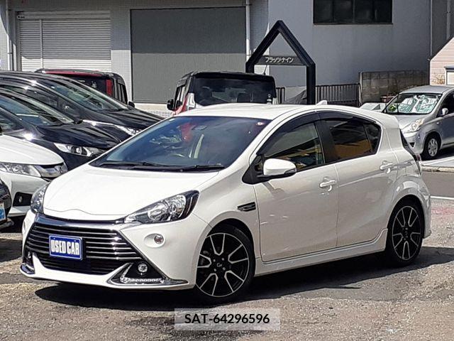 Toyota AQUA 2016-10 260458-0