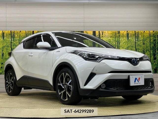 Toyota C-HR 2017-09 264214-16