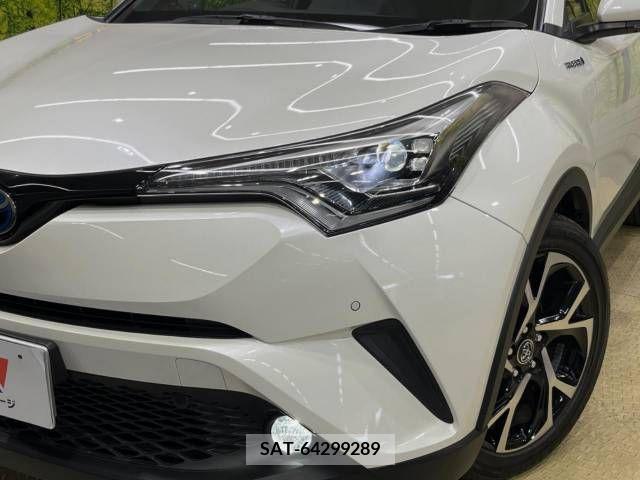 Toyota C-HR 2017-09 264214-12