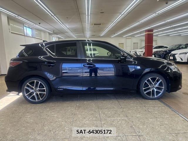 Lexus CT 2014-01 353921-14