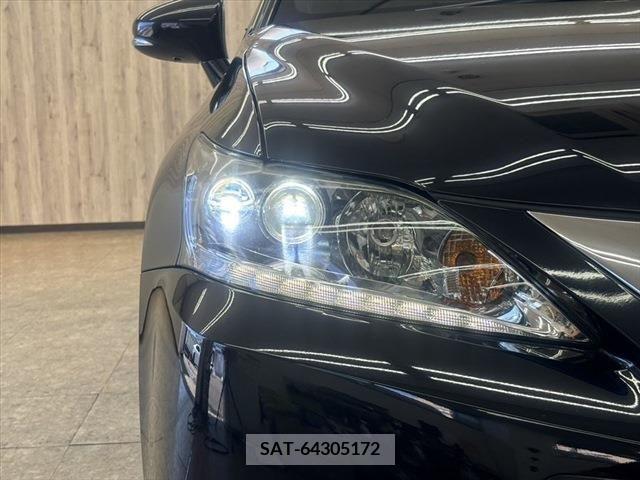 Lexus CT 2014-01 353921-26