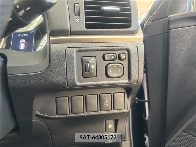 Lexus CT 2014-01 353921-5