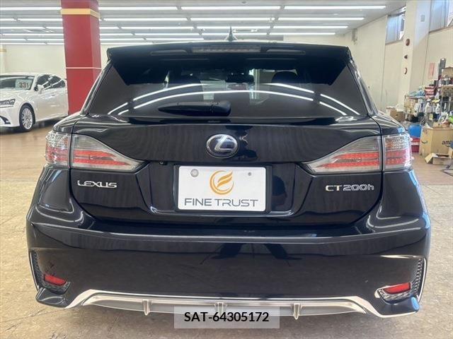 Lexus CT 2014-01 353921-15