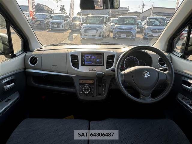 Suzuki WAGON R 2012-09 370966-1