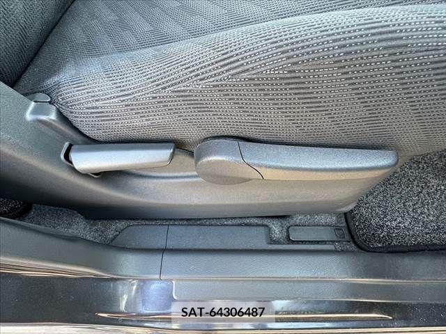 Suzuki WAGON R 2012-09 370966-23