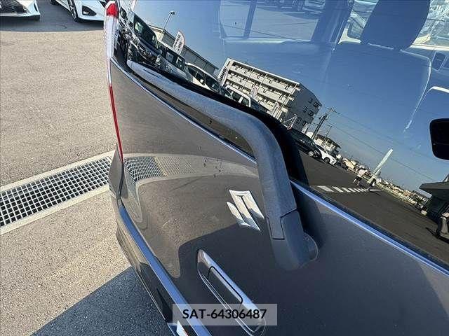Suzuki WAGON R 2012-09 370966-29
