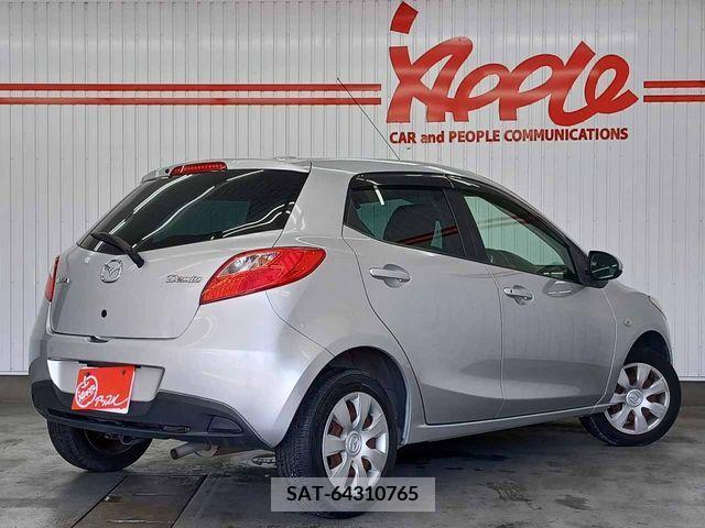 Mazda DEMIO 2010-09 267986-1