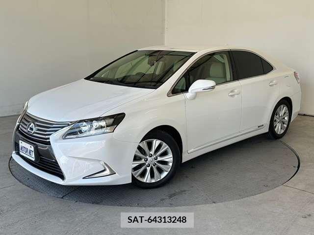 Lexus HS 2013-06 275349-4